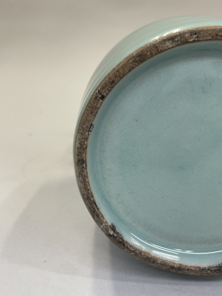 中国古美術/南宋青釉雙魚龍耳花瓶/倉庫整理品 中国古美術/南宋青釉雙魚龍耳花瓶/倉庫整理品