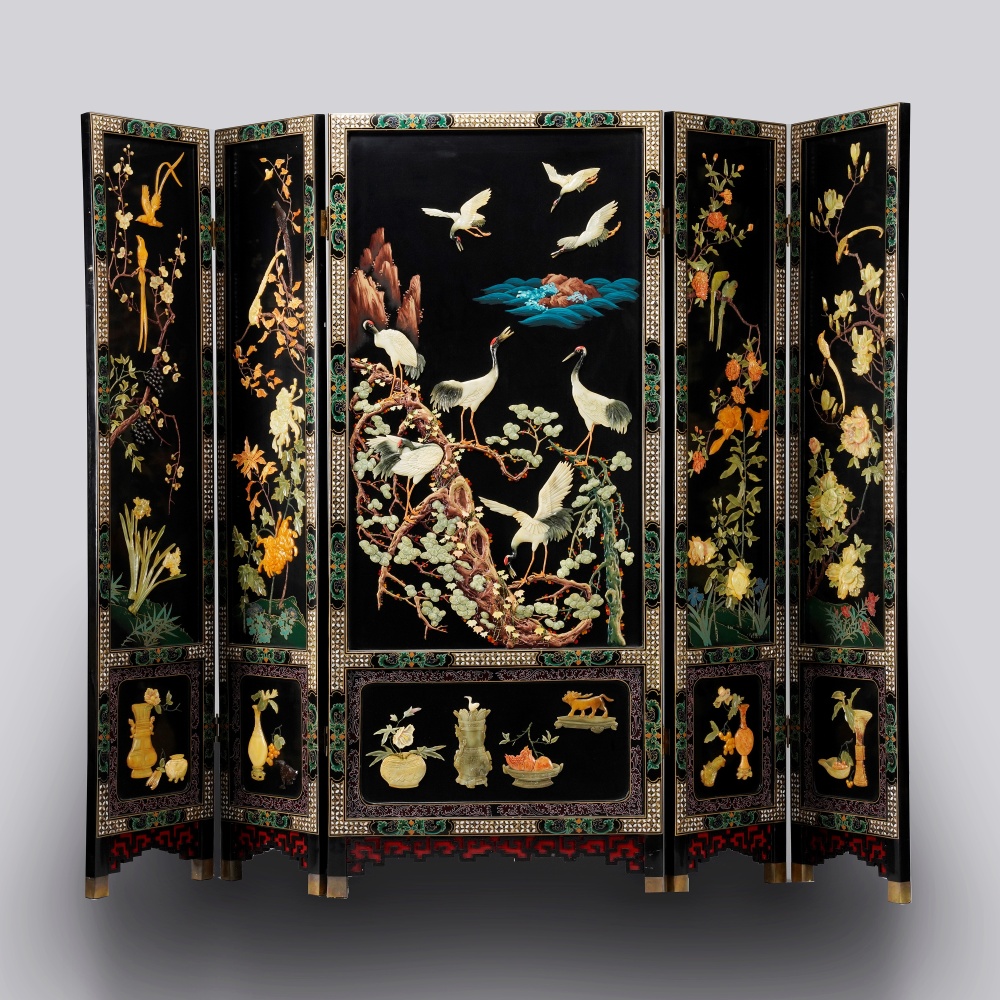 萬邦オークション