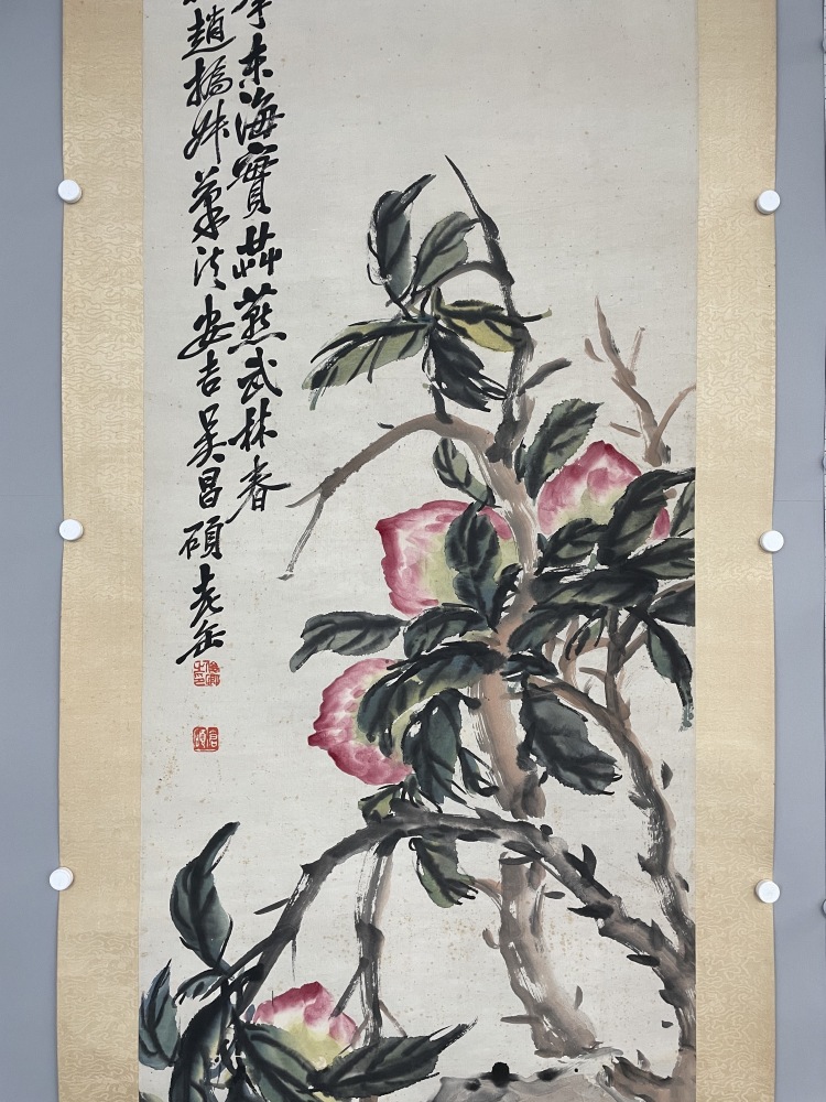 LOT 164 吳昌碩（1844-1927）壽桃圖