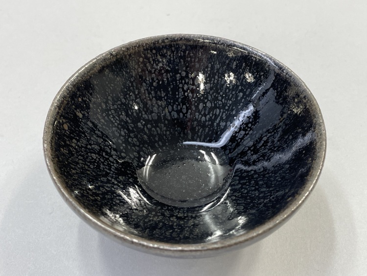 中国　宋代　建窯　黒釉　油滴天目碗　M　R4043 中国 宋代 建窯 黒釉 油滴天目碗 M R4043