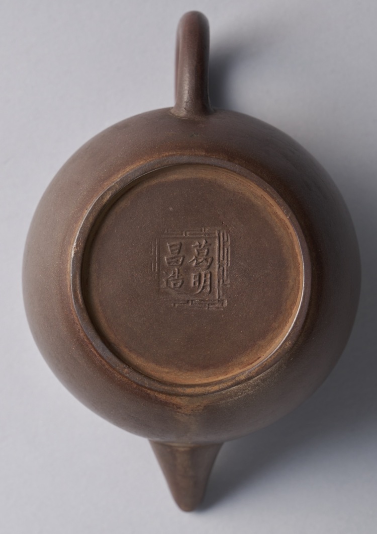 紫砂壺 2_ea0f9a89-5b69-4a01-8b65-